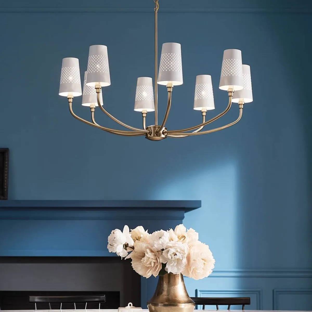 Adeena 37 in. 8 Lights Chandelier Brushed Brass finish