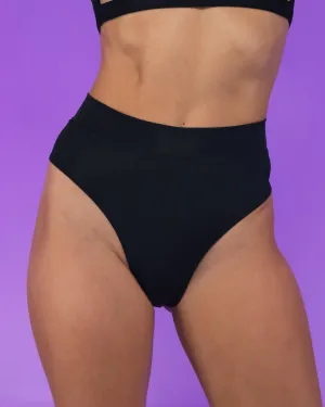 Black Matte Solid Scrunch Back Booty Shorts