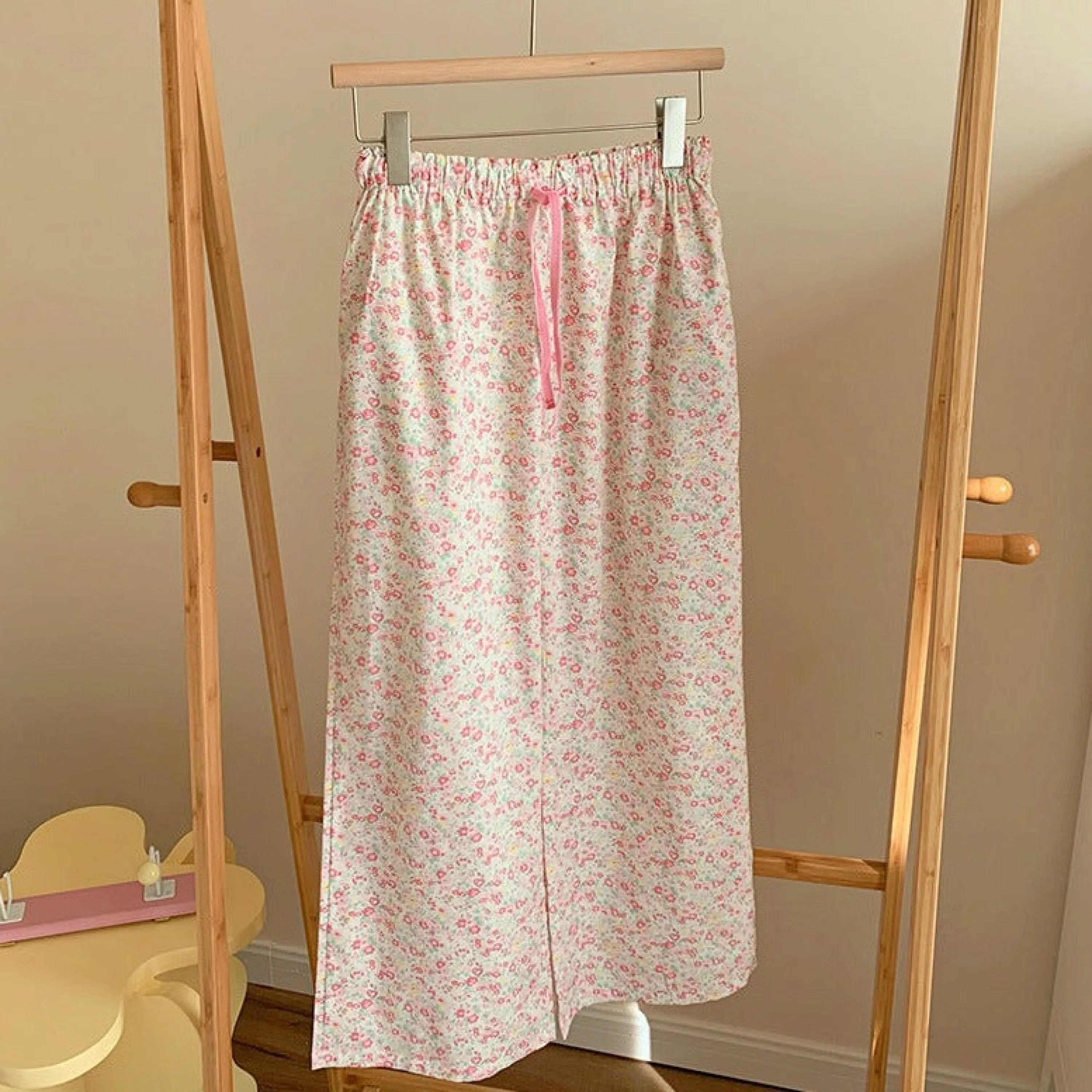 Blossom Floral Shorts Lounge Bottoms / Pink