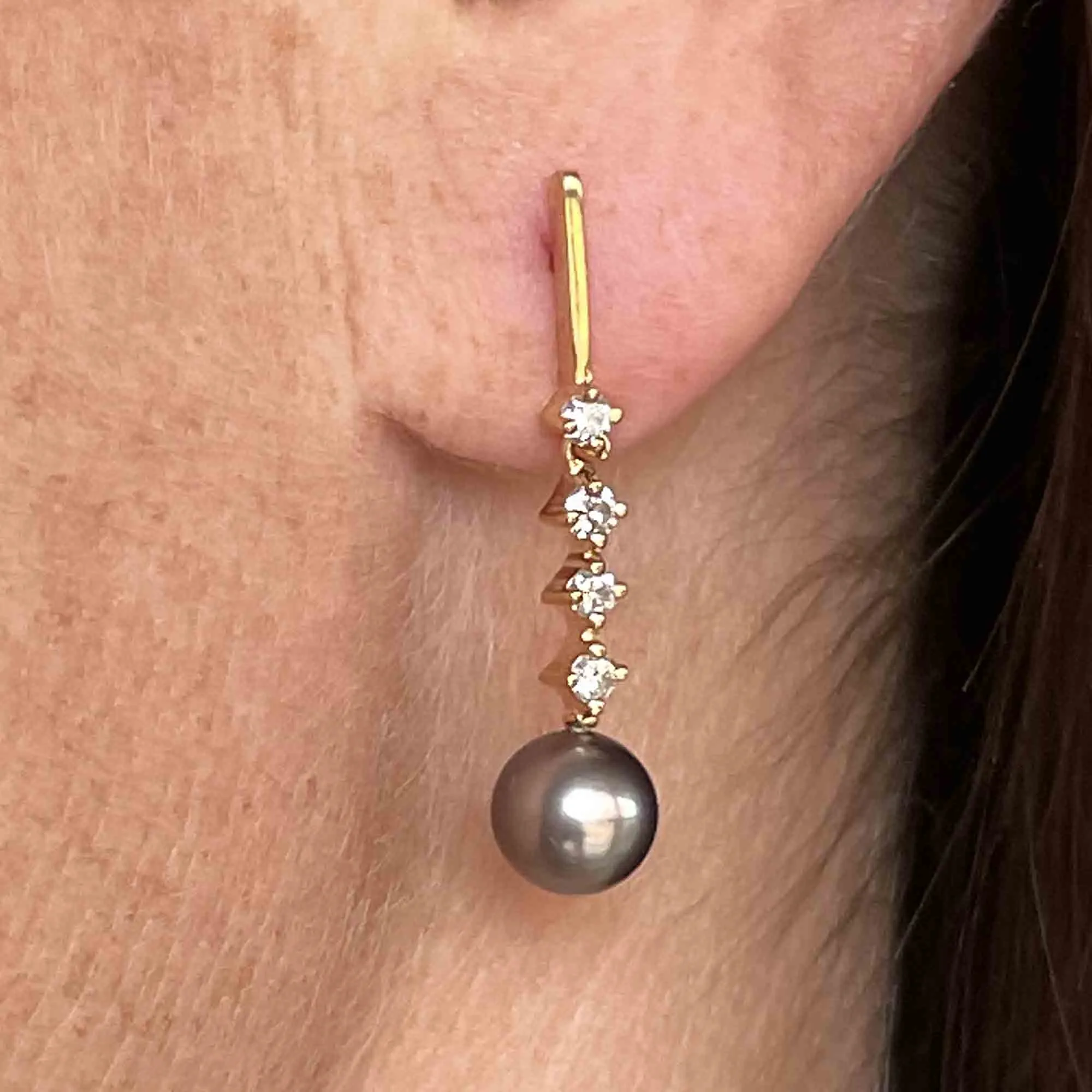 Fine 14K Gold Diamond Gray Pearl Dangle Earrings