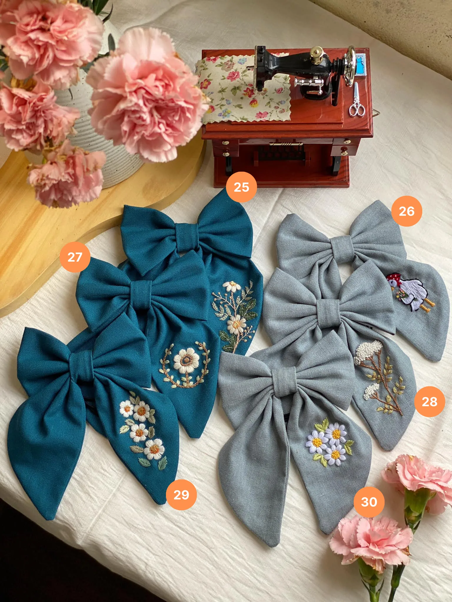 Hand Embroidered Custom Hair Bow - Personalized Name Clip for Girls - Unique Bridesmaid Gift