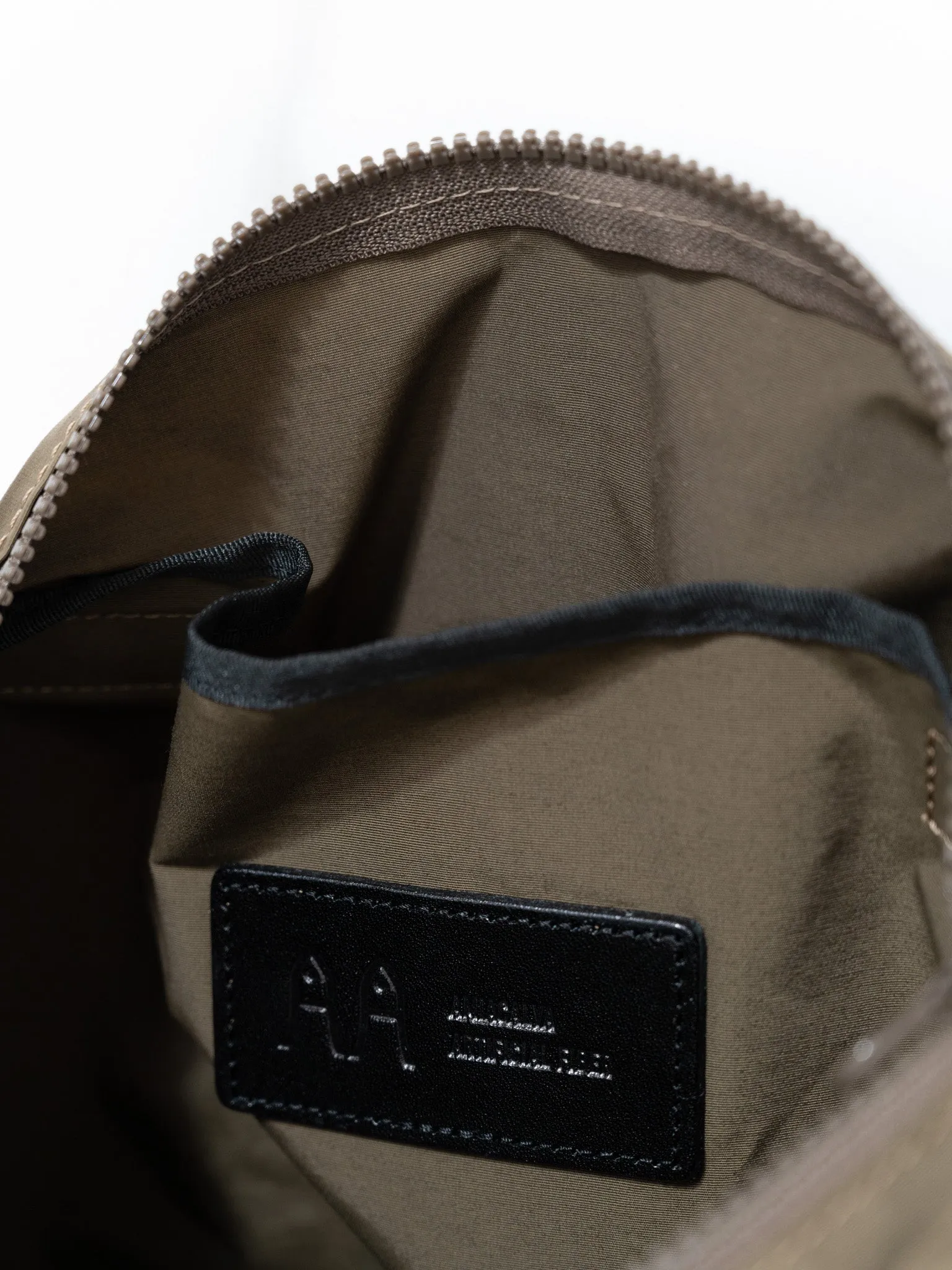 N/C Cloth Bodybag - Khaki