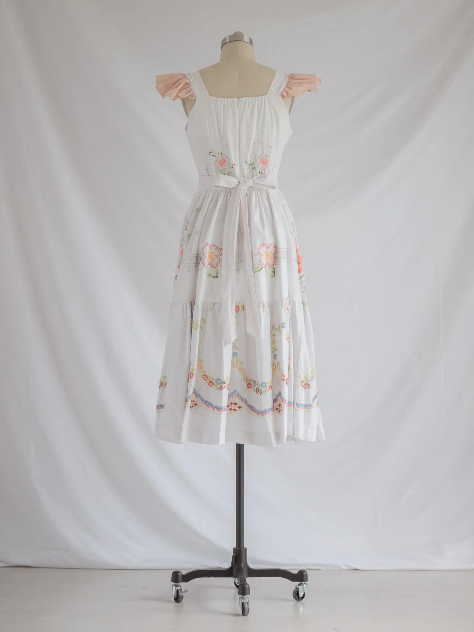 Re-design Upcycled Daffodil Daisy Embroidered Floral Midi Dress