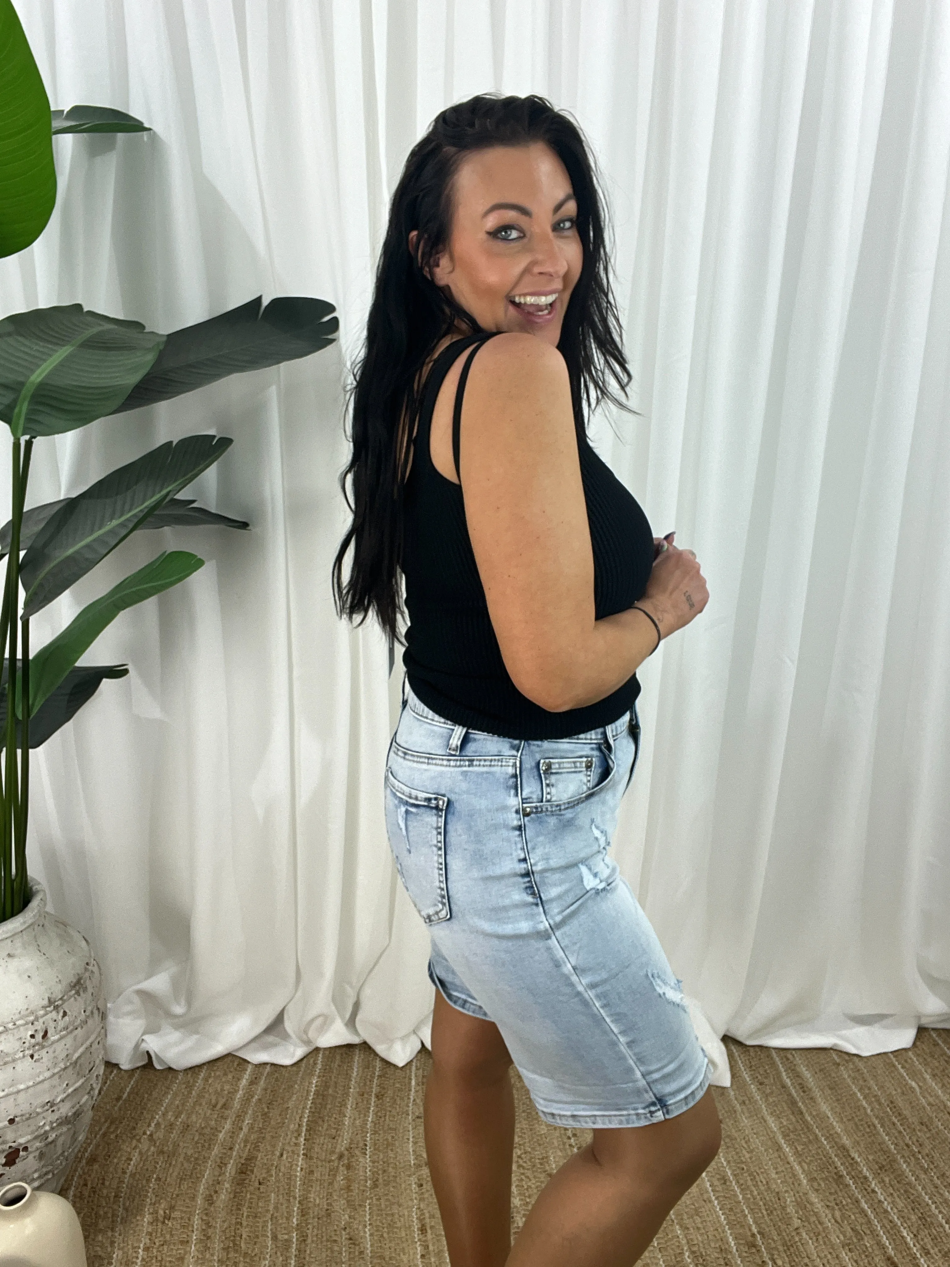 Reily Shorts