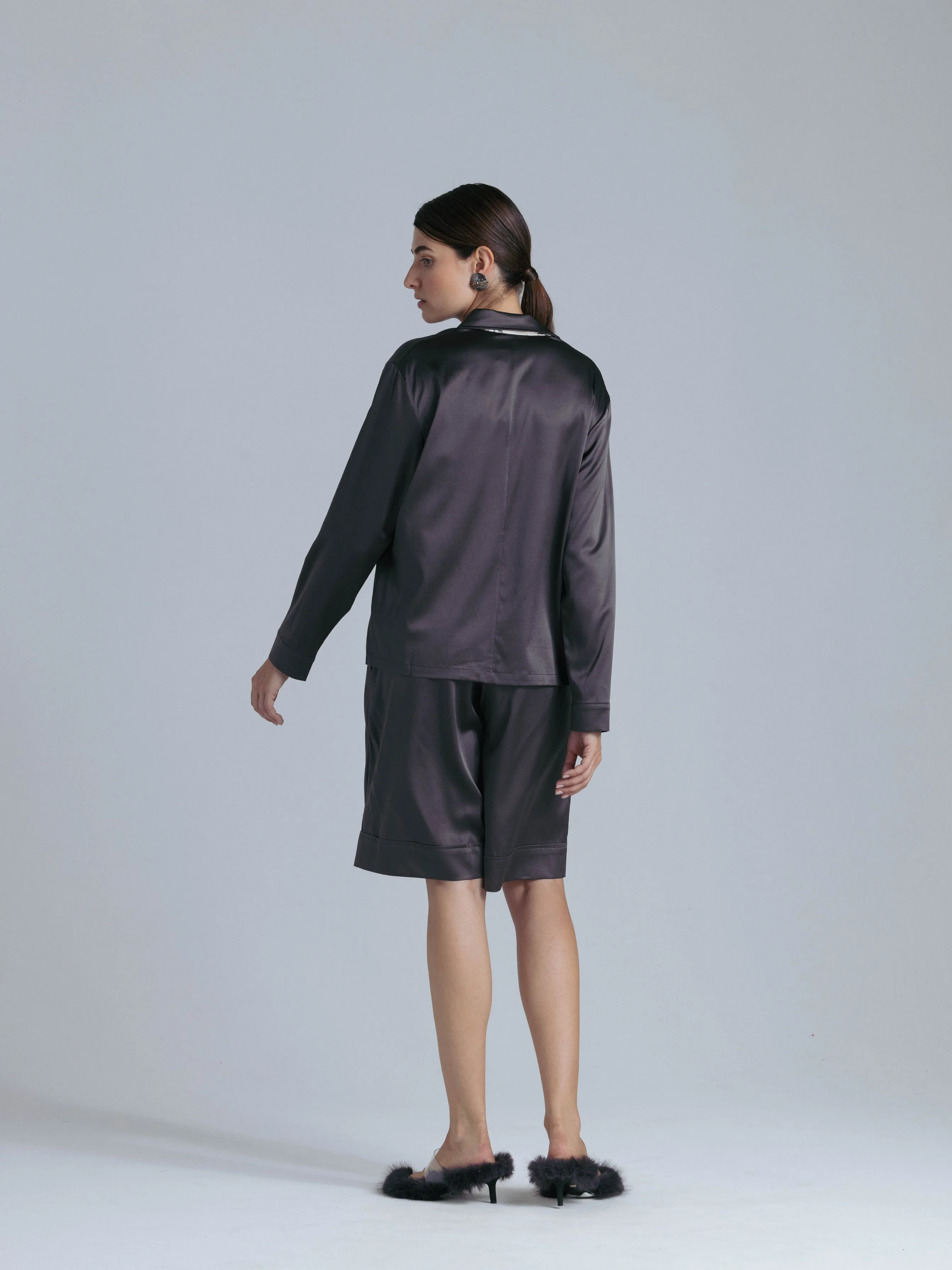 Silk Shirt and  Shorts Set 'Tyche&Themis' in Magic Grey