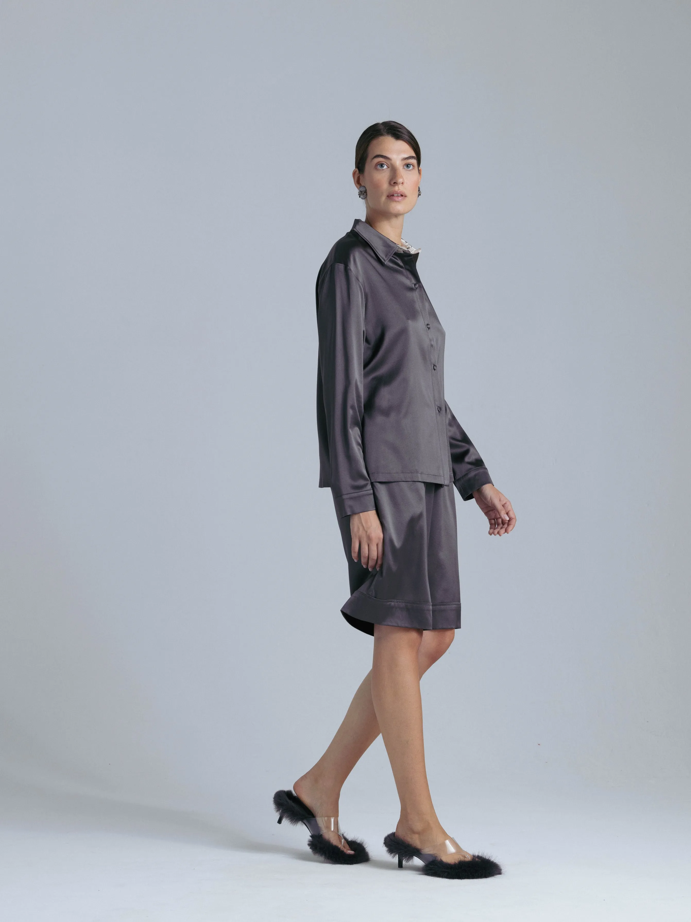 Silk Shirt and  Shorts Set 'Tyche&Themis' in Magic Grey